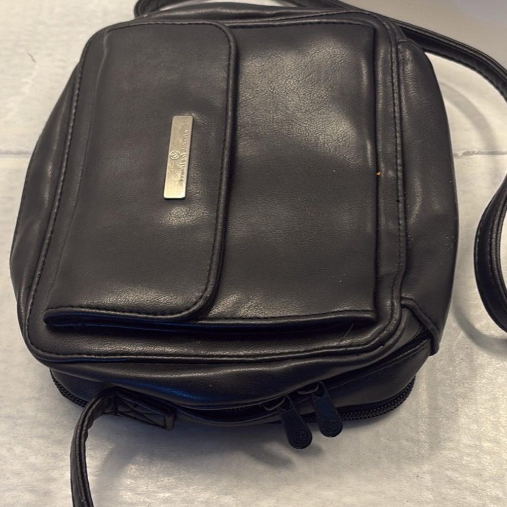 Elegant Black Crossbody Bag